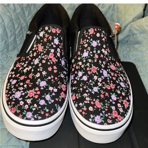 Vans® Asher Girls Youth Slip-On Shoes New Size 5 (no box)